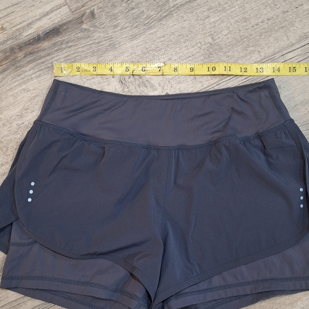 Soothfeel Women’s Athletic Running Shorts Size L Gray Built-In Liner #1408 - Picture 5 of 5